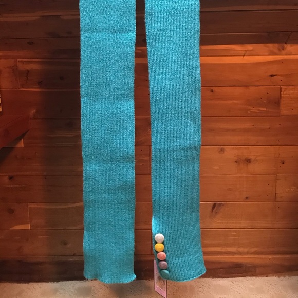 Long aqua knit scarf - Picture 3 of 3